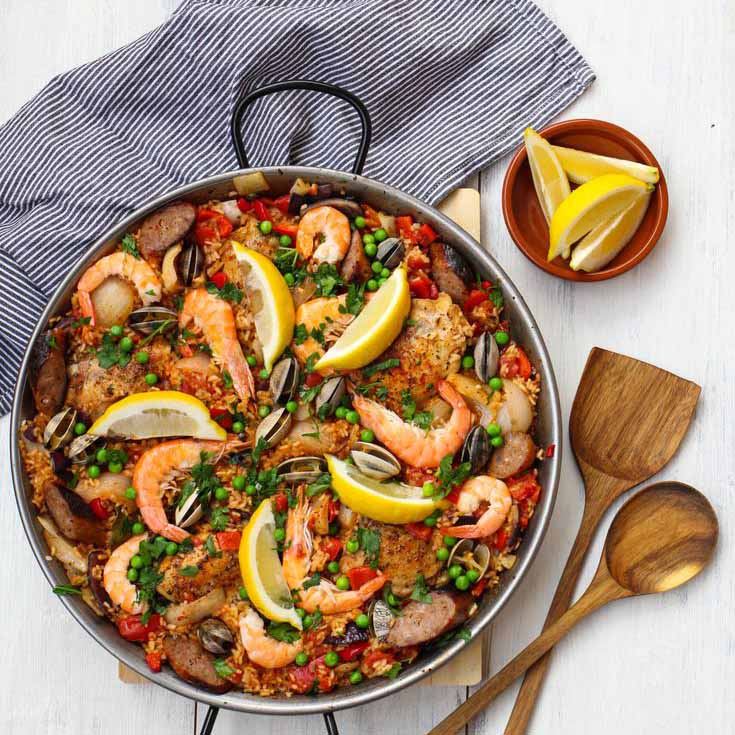 Paella en reposo